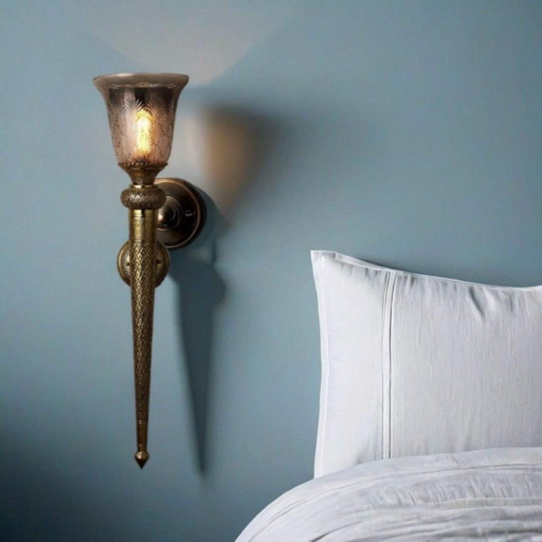 Antique-Gold-Vintage-Wall-Mashal